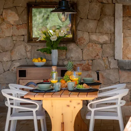 Ferienhaus Olive Oasis With Private Jacuzzi And Summer Kitchen
