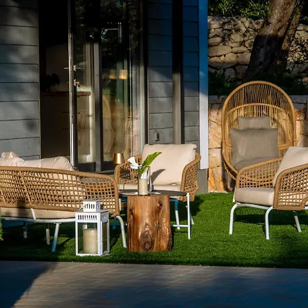 Olive Oasis With Private Jacuzzi And Summer Kitchen *