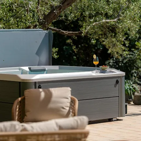 Ferienhaus Olive Oasis With Private Jacuzzi And Summer Kitchen *