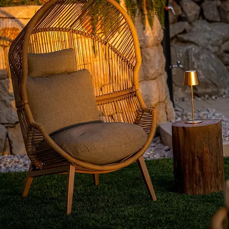 Olive Oasis With Private Jacuzzi And Summer Kitchen