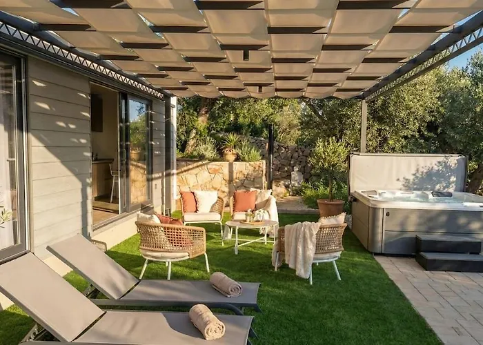 Olive Oasis With Private Jacuzzi And Summer Kitchen * Orasac